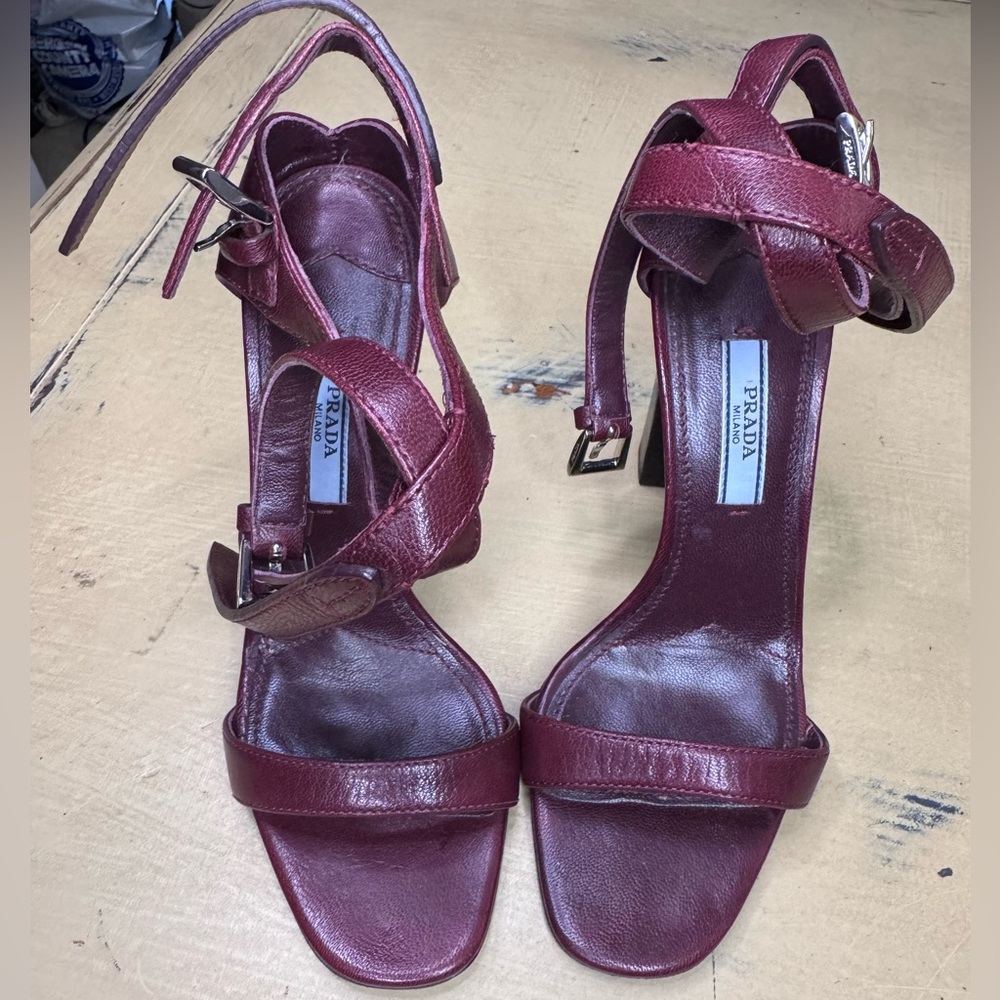 Prada Shoes - Picture 3 of 9